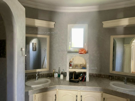 Image 8 de l'annonce