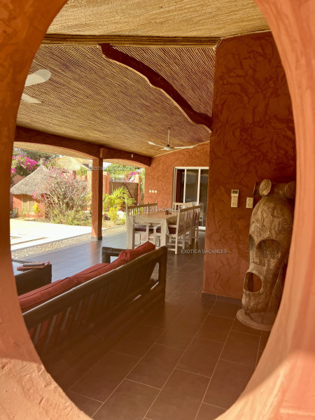 Voir photo 2 annonce V21668KLH